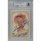 Victor Robles autograph