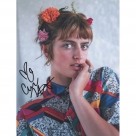 Chloe Troast autograph